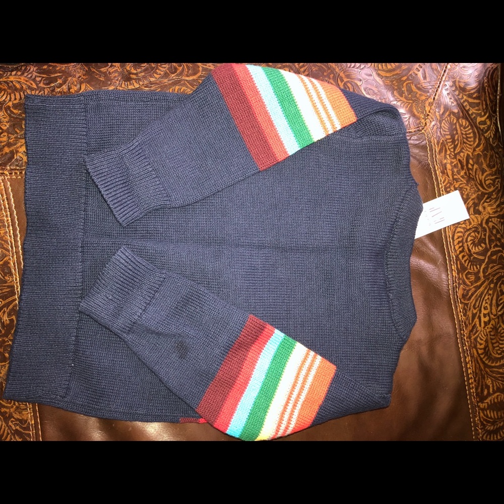 SOLD!!! Final Reduction!!! Kids GAP Sweater - Picture 6 of 8